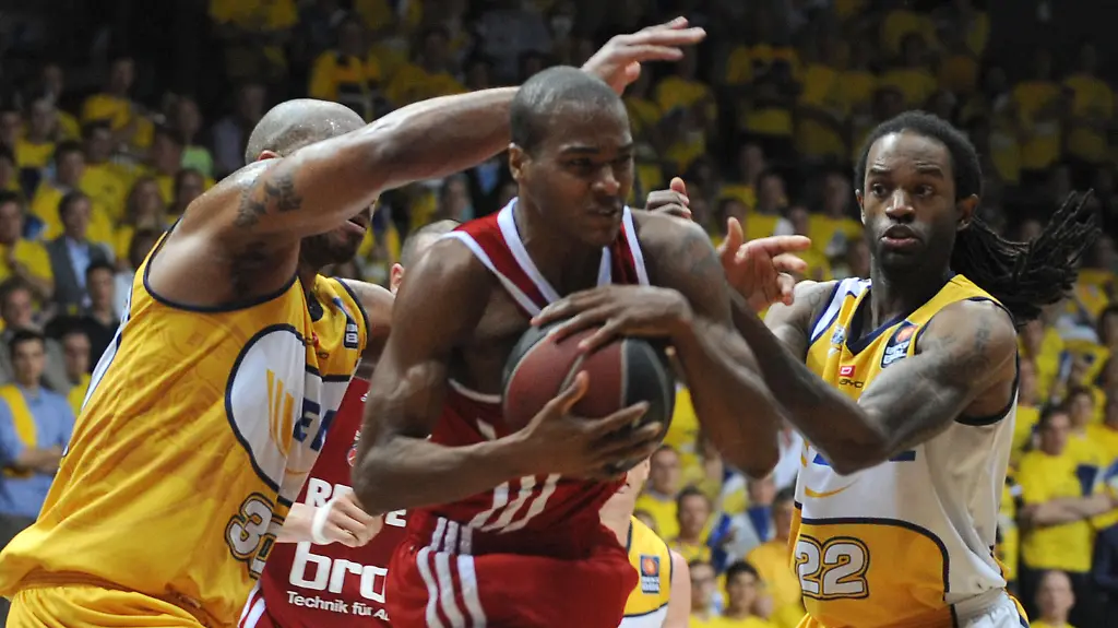 3c795719-jpg126886506842512331