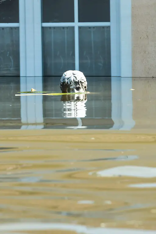 3c565053-jpg7384000619998679688