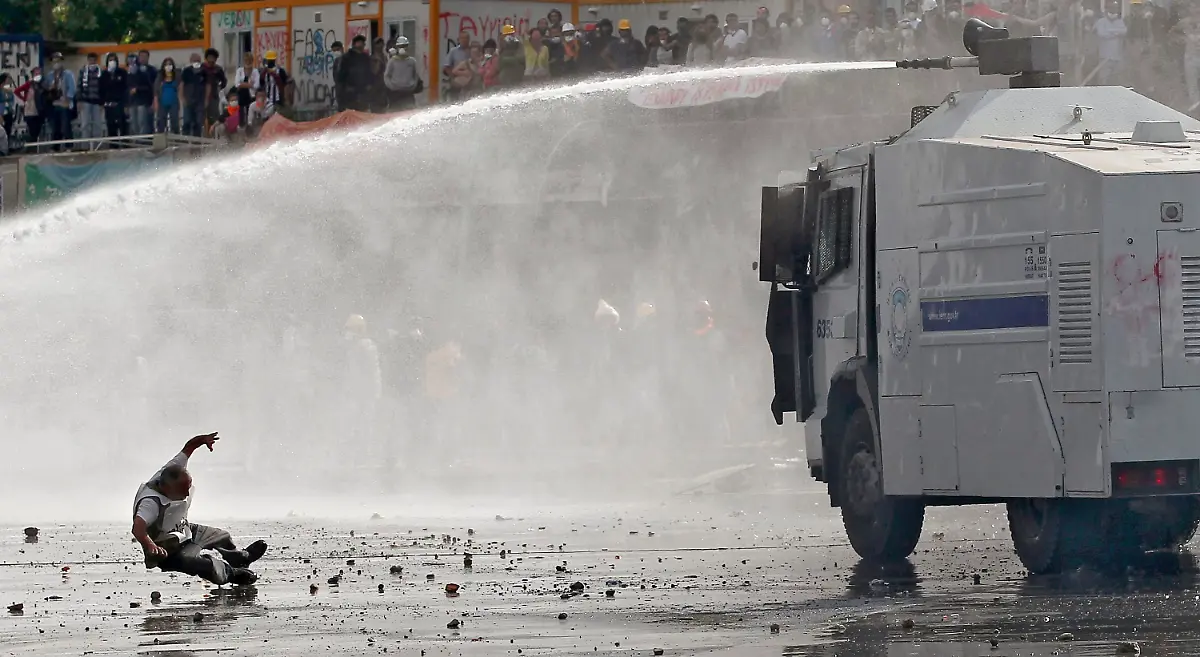 3c6b0547-jpg2727706932811916735