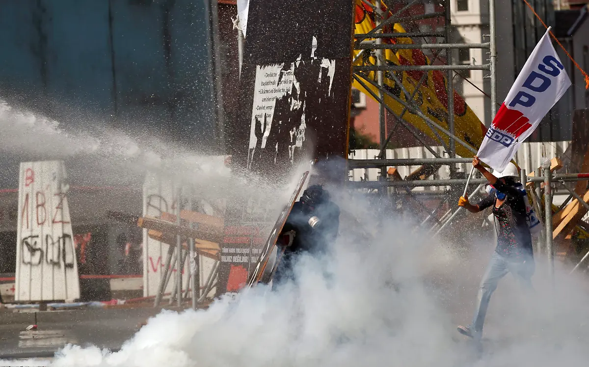 3c6a2603-jpg5218217271997049938