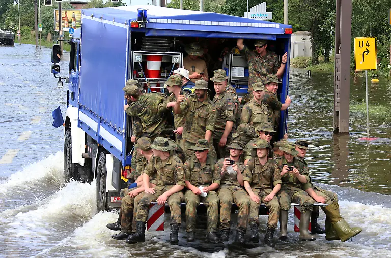 3c543856-jpg777871040611026016