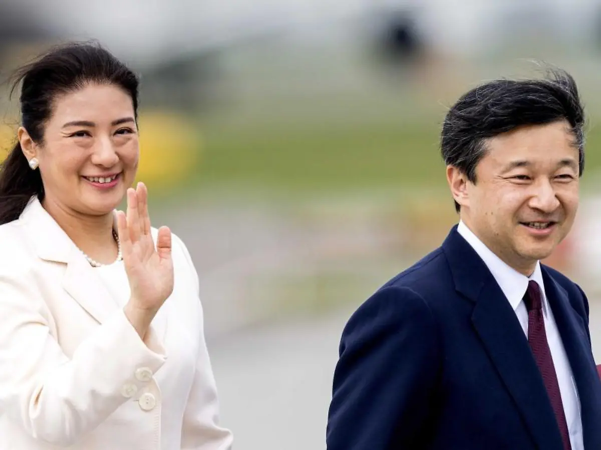 Der-japanische-Kronprinz-Naruhito-und-seine-Frau-Masako-sind-seit-20-Jahren-verheiratet