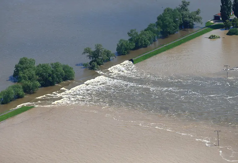 3c510733-jpg325715343305943619