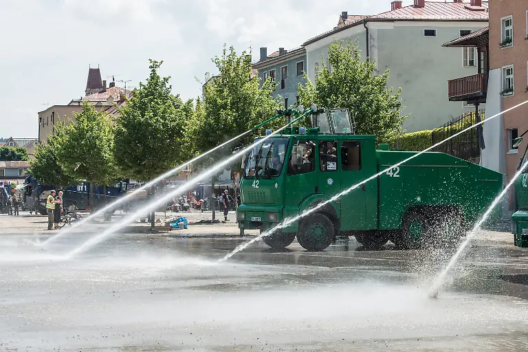 3c510140-jpg2086944833647535630