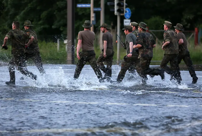 3c4m5717-jpg7884025325783134718