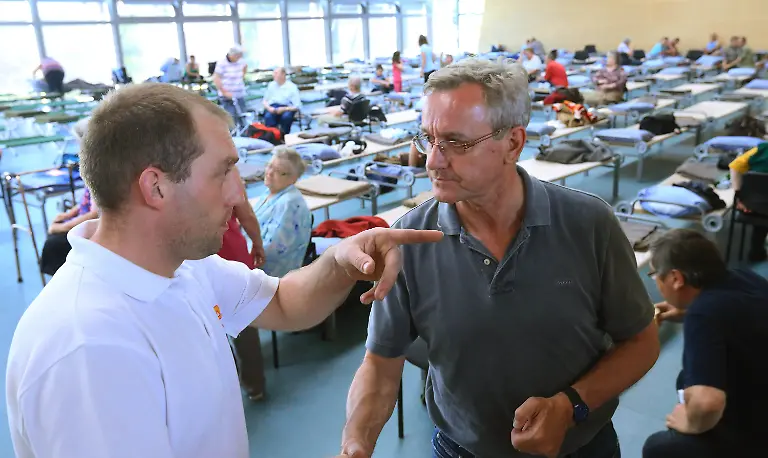 3c4g0701-jpg773768938726037816