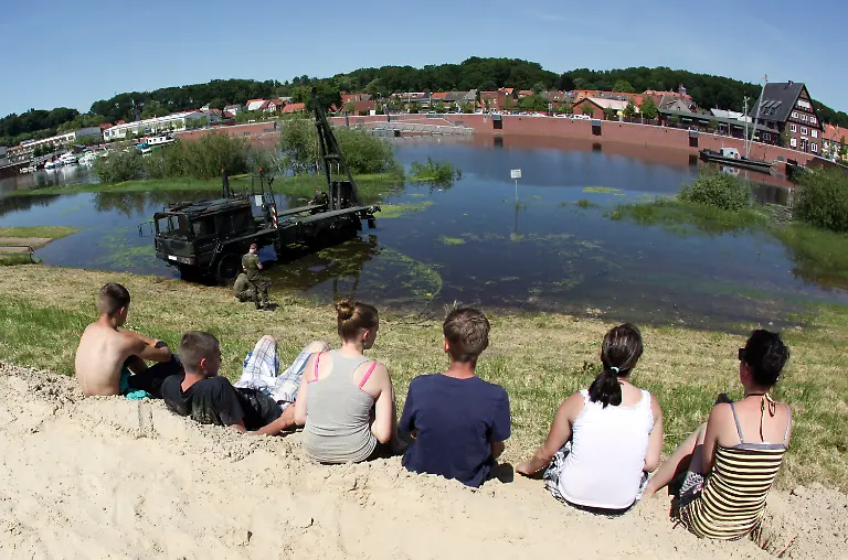 3c3r2954-jpg2807987443887605346