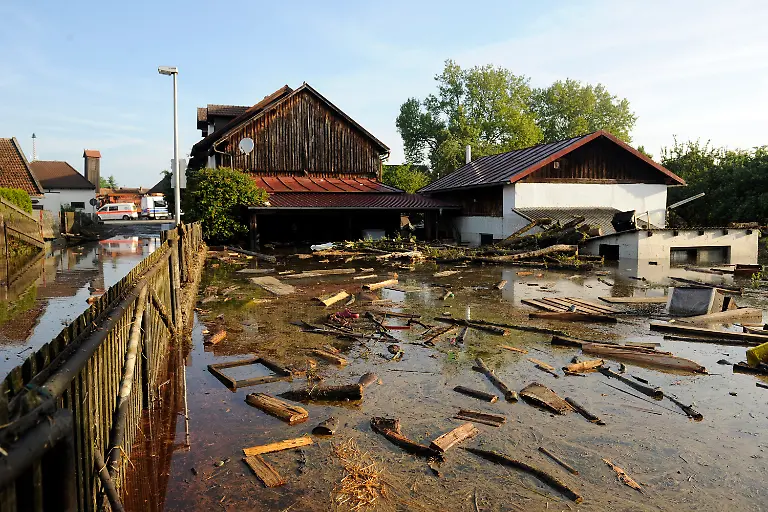 3c493404-jpg3855234632378573581