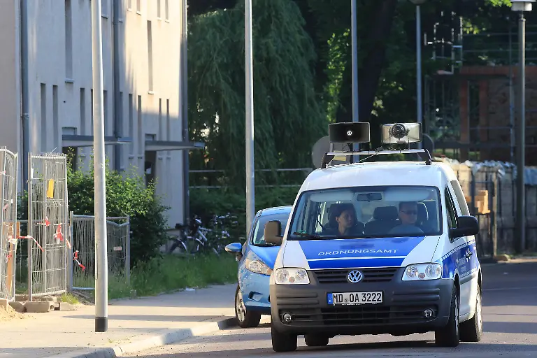 3c4a1220-jpg7025506123712702839