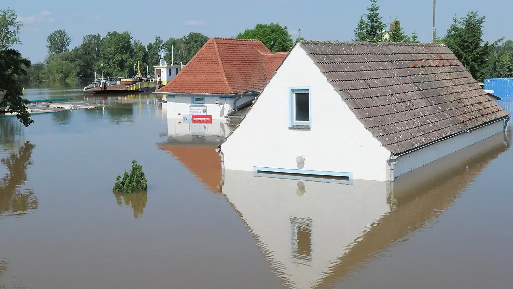 3c3n1802-jpg6936579877032511147