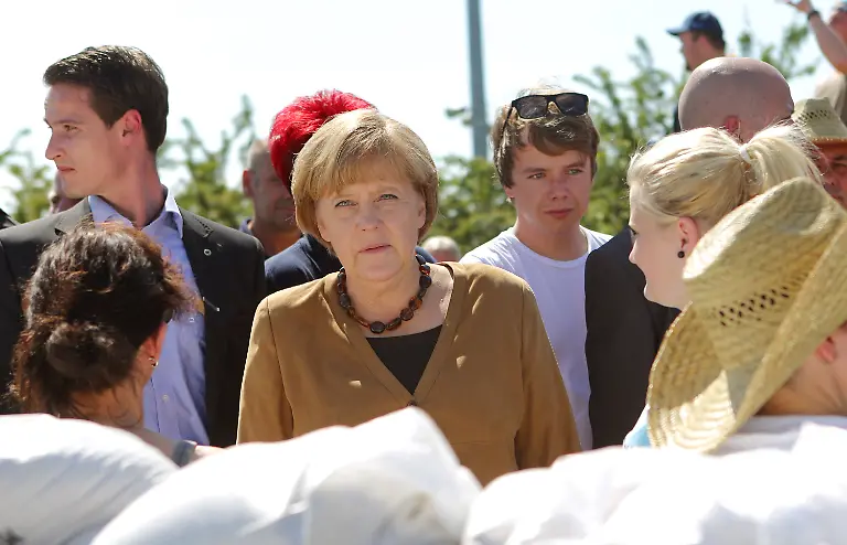 3c333756-jpg7376305845161807901