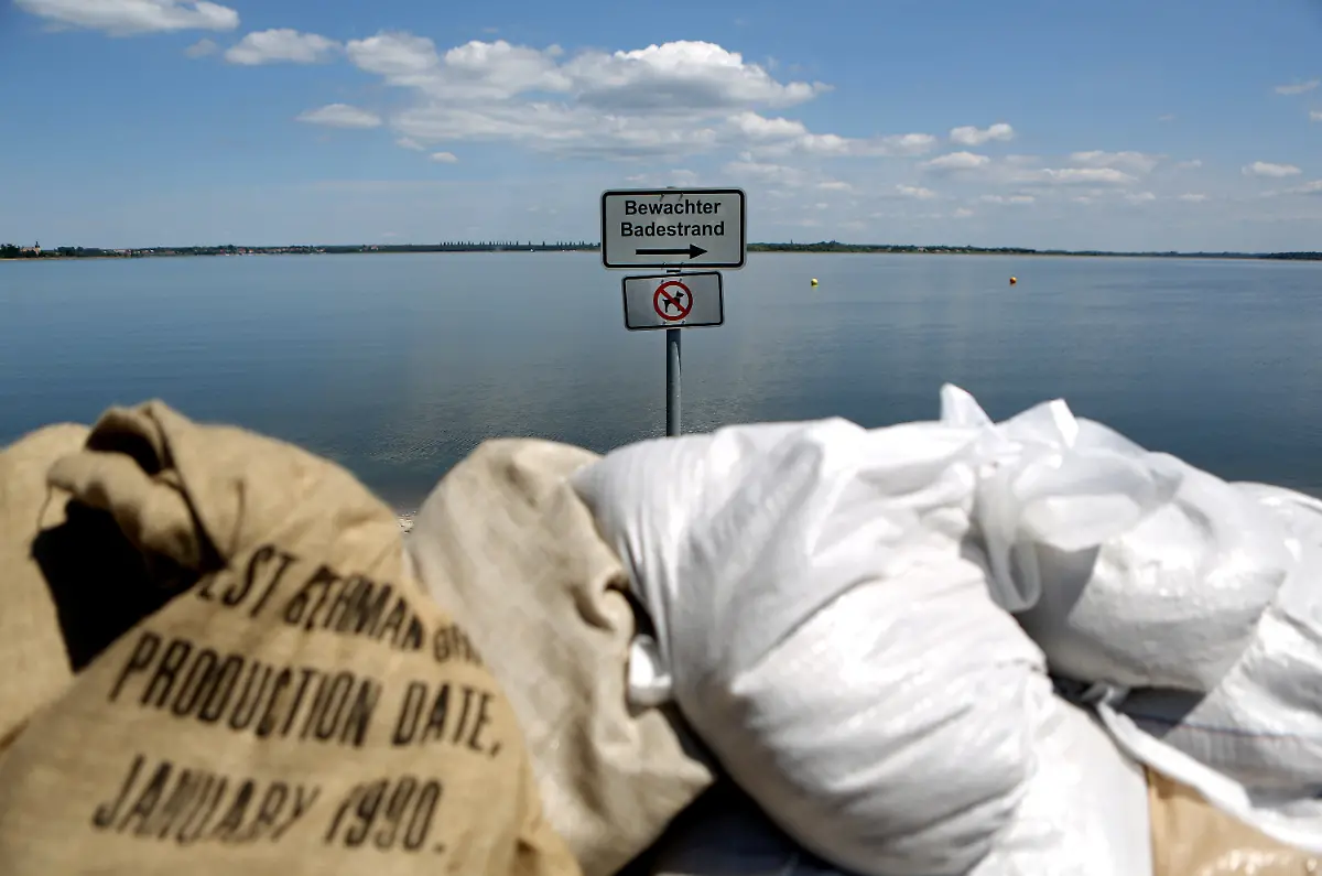 3c322158-jpg2820358115304423726