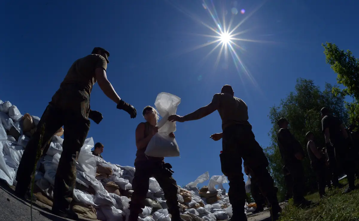 3c2e5509-jpg2270435385244744527