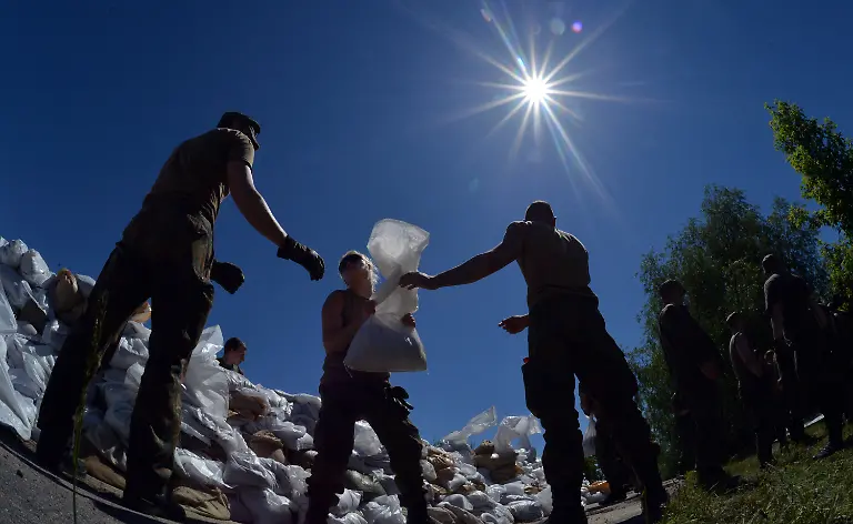 3c2e5509-jpg2270435385244744527