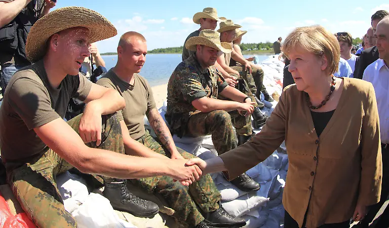 3c335733-jpg7681033589881147270