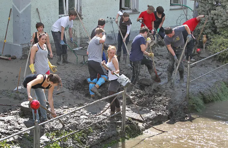 3c2b2728-jpg1187157104951809103