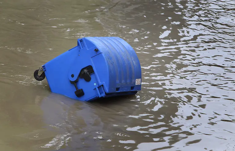 3c1p0551-jpg4961142246015889234