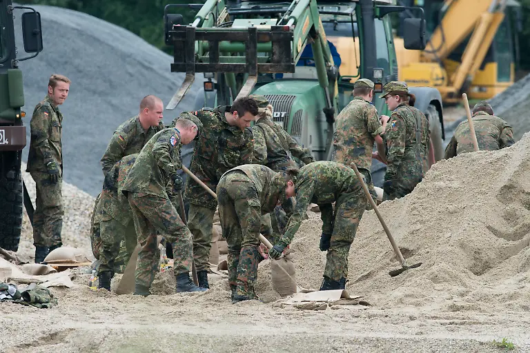 3c1q4325-jpg3470555262633317547