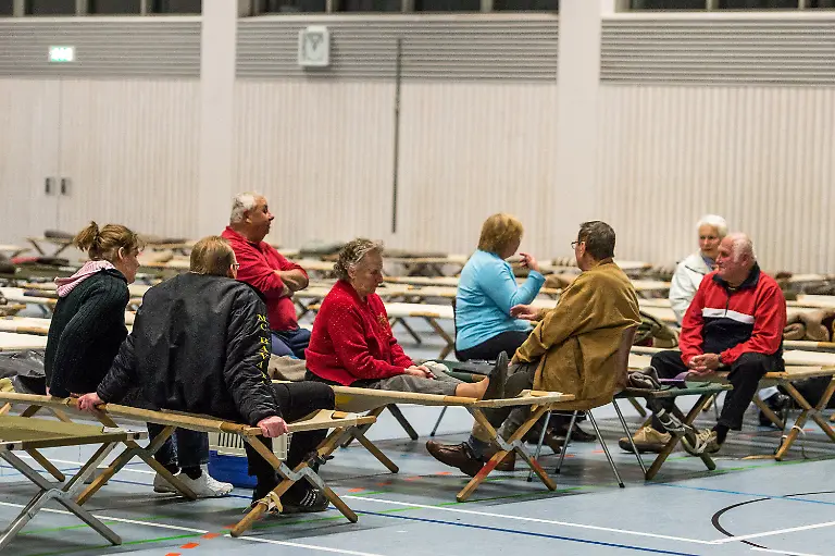 3c280812-jpg7522293858408326372