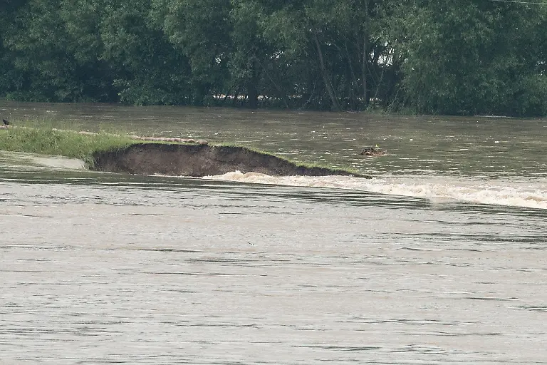 3c1q5707-jpg5422200662997586007