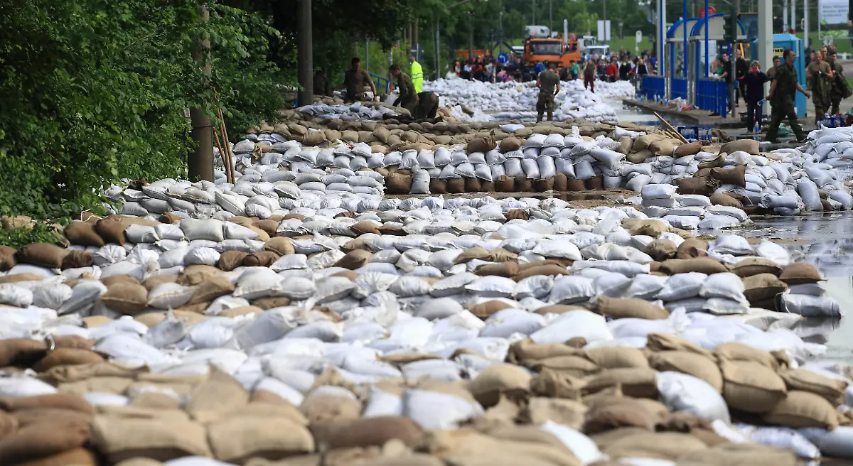 3c1u4947-jpg2024271850870277464