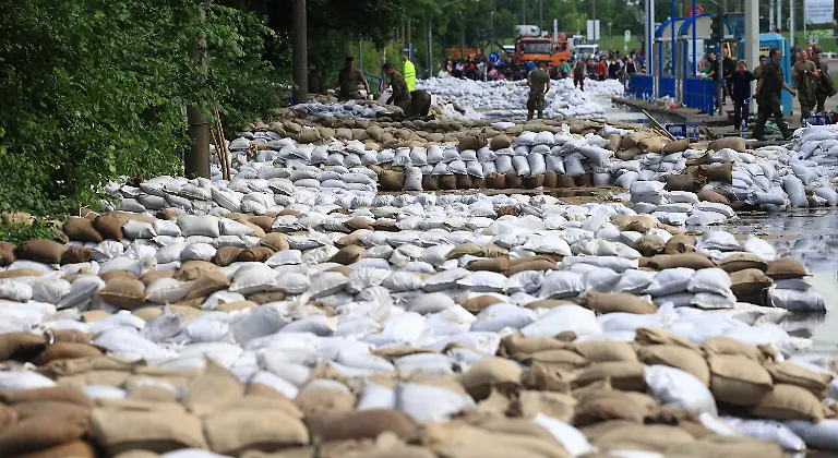 3c1u4947-jpg2024271850870277464