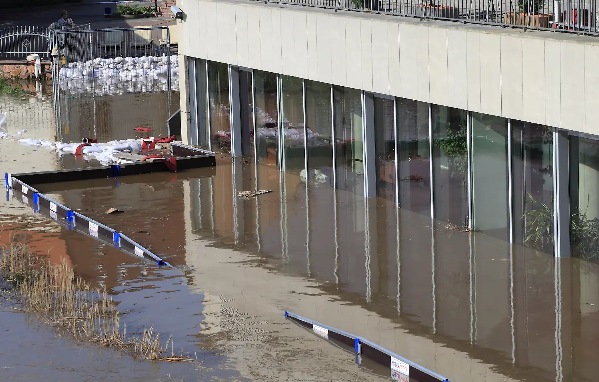 3c1v0401-jpg3295122421500967816