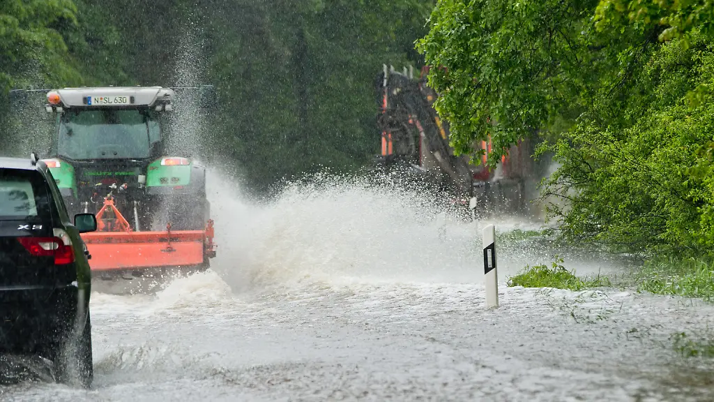 3bz15741-jpg8017136551975654294