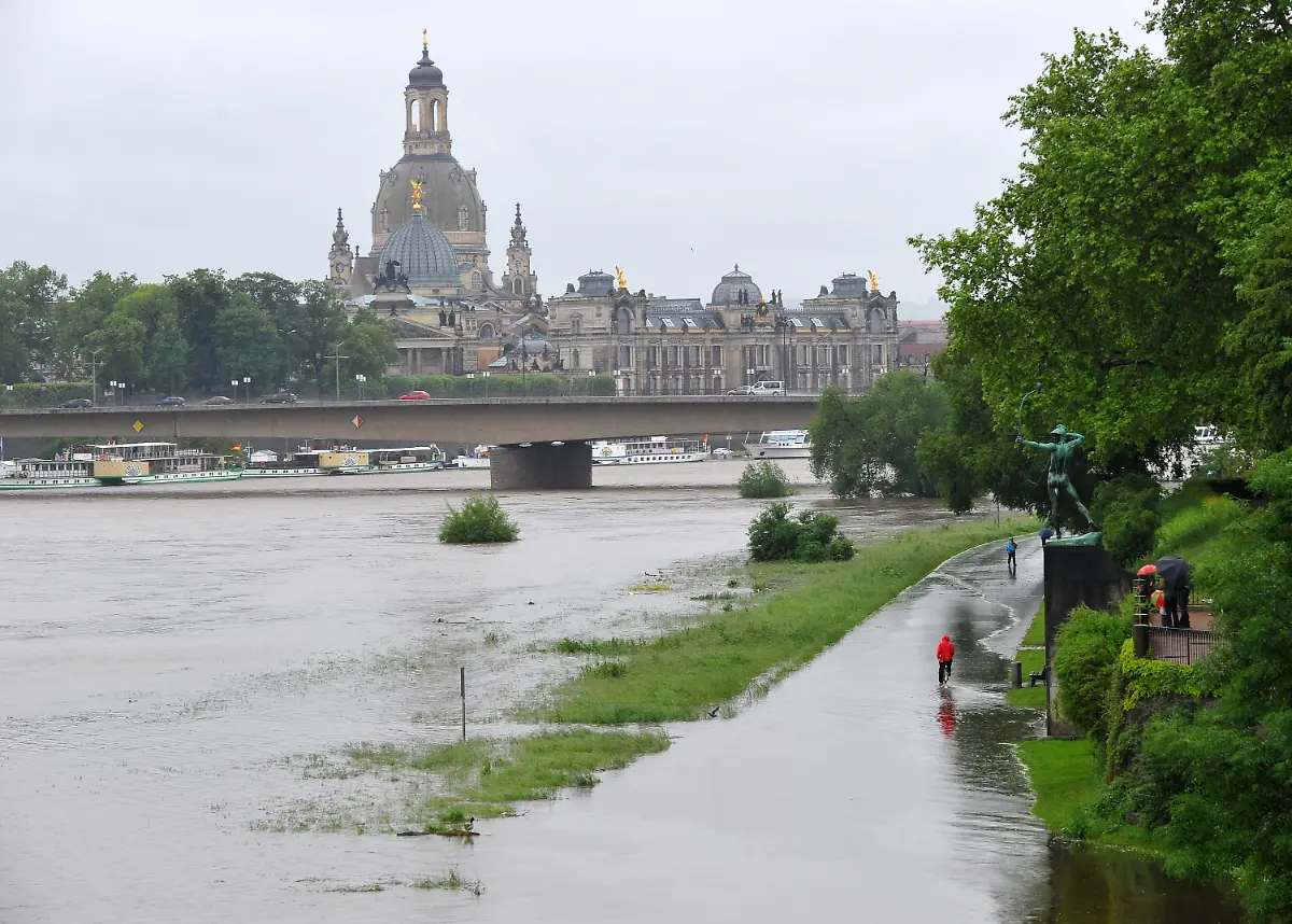 3c0e4547-jpg711941409829290380