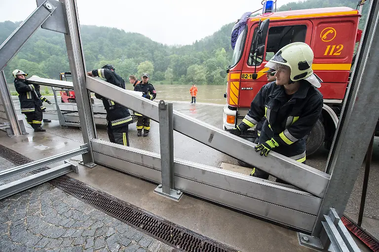 3bzu4123-jpg6690346787084757921