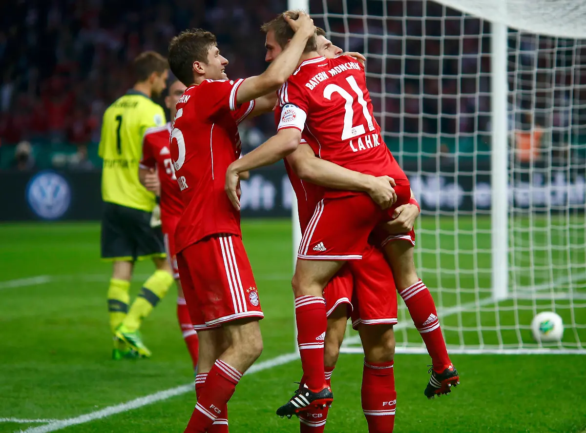 2013-06-01T192416Z-368845286-LR2E9611HW5N1-RTRMADP-3-SOCCER-GERMANY-JPG2338262334839436646