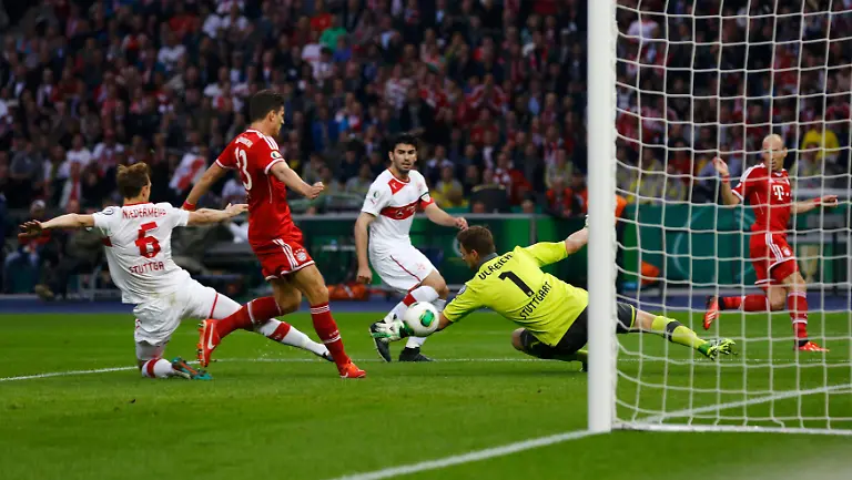 2013-06-01T182510Z-1382824270-LR2E9611F5NL9-RTRMADP-3-SOCCER-GERMANY-JPG8100879991425702199