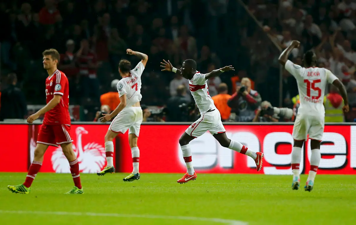 2013-06-01T194738Z-742877874-LR2E9611IZ3NZ-RTRMADP-3-SOCCER-GERMANY-JPG8121420554965417056