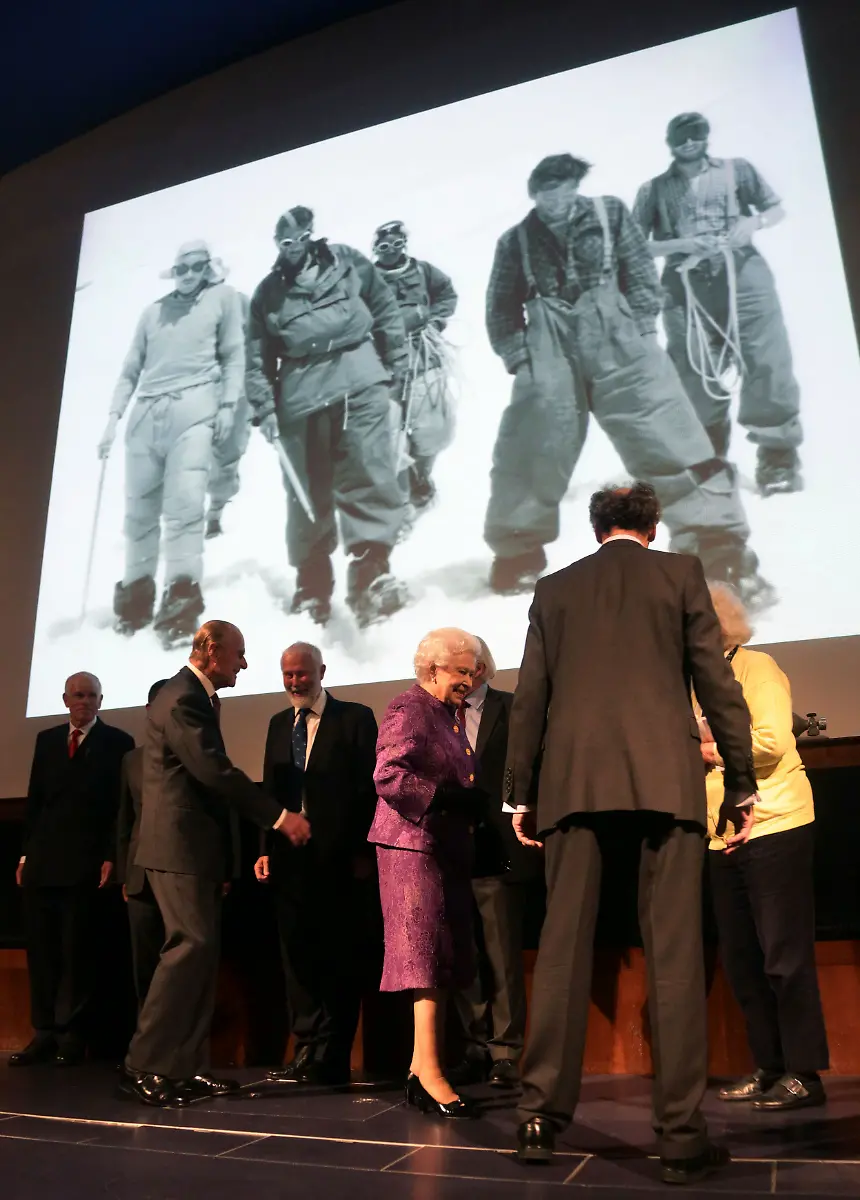 2013-05-29T231510Z-456503506-LR2E95T1SL0C4-RTRMADP-3-BRITAIN-JPG2643223136033579362