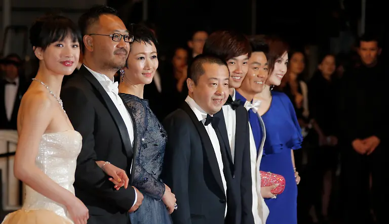 32856400F962AF6E-jpg3480185183771436777