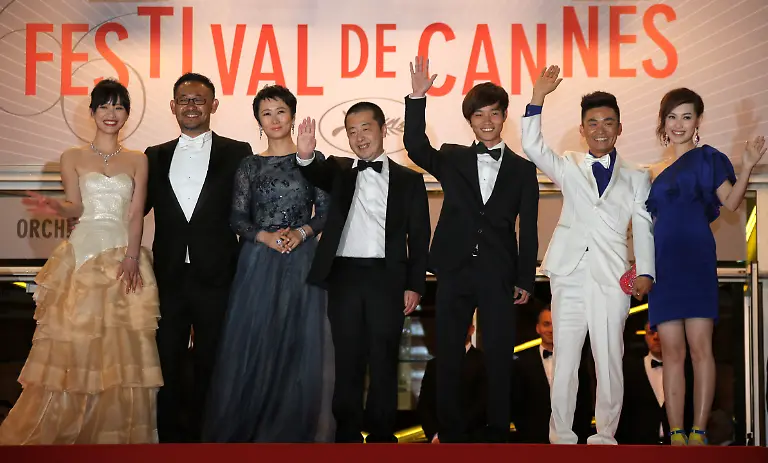 328564003D320DC8-jpg2404360651200067096