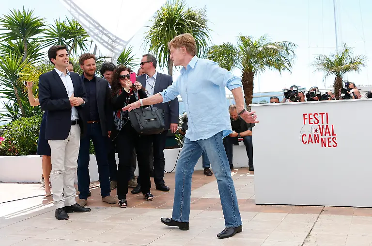 3bt25625-jpg8850383975618889646