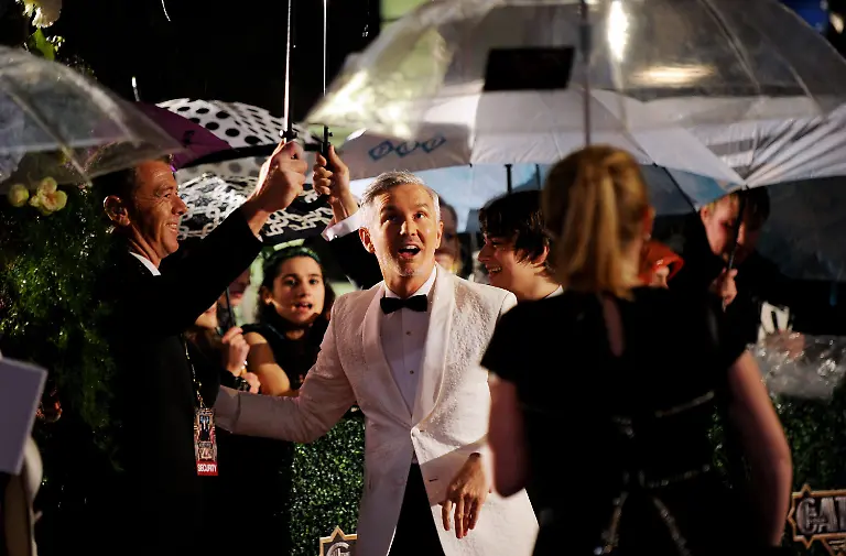 3bt15955-jpg1236090493813177908