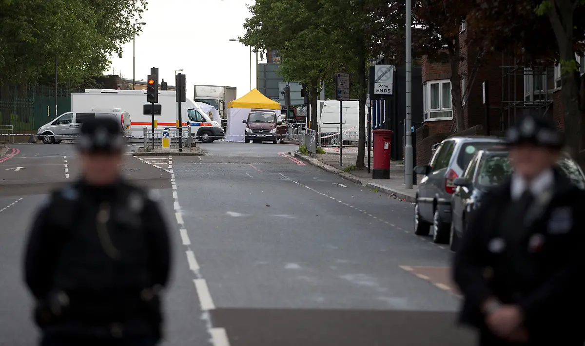 32856E0065A1A737-jpg3902554309453359474