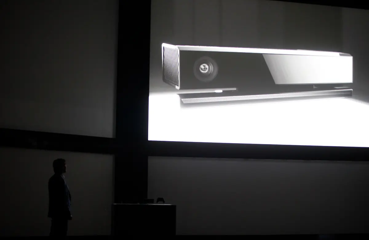 2013-05-21T181532Z-01-SEA42-RTRIDSP-3-MICROSOFT-XBOX-jpg2807648425793312250