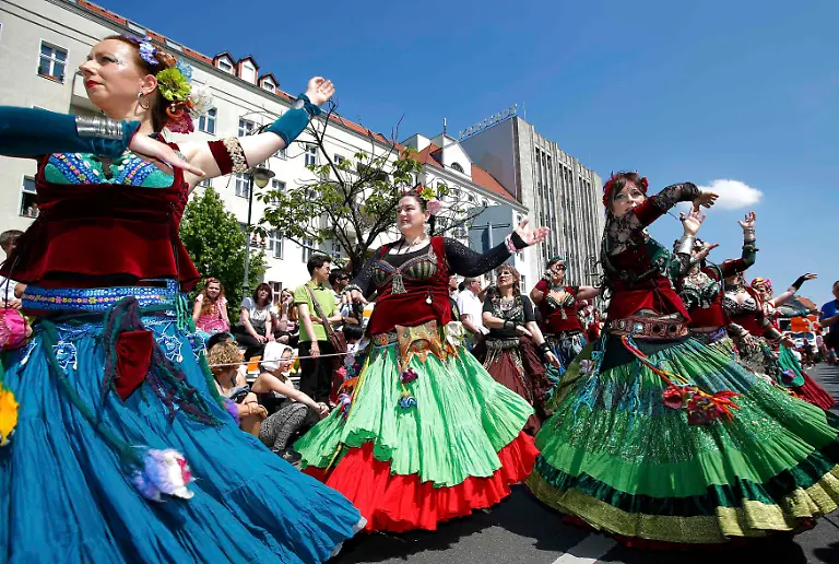 2013-05-19T120934Z-01-STN106-RTRIDSP-3-GERMANY-jpg9146571640806396225