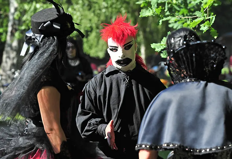 3bot0227-jpg4347085176813488395