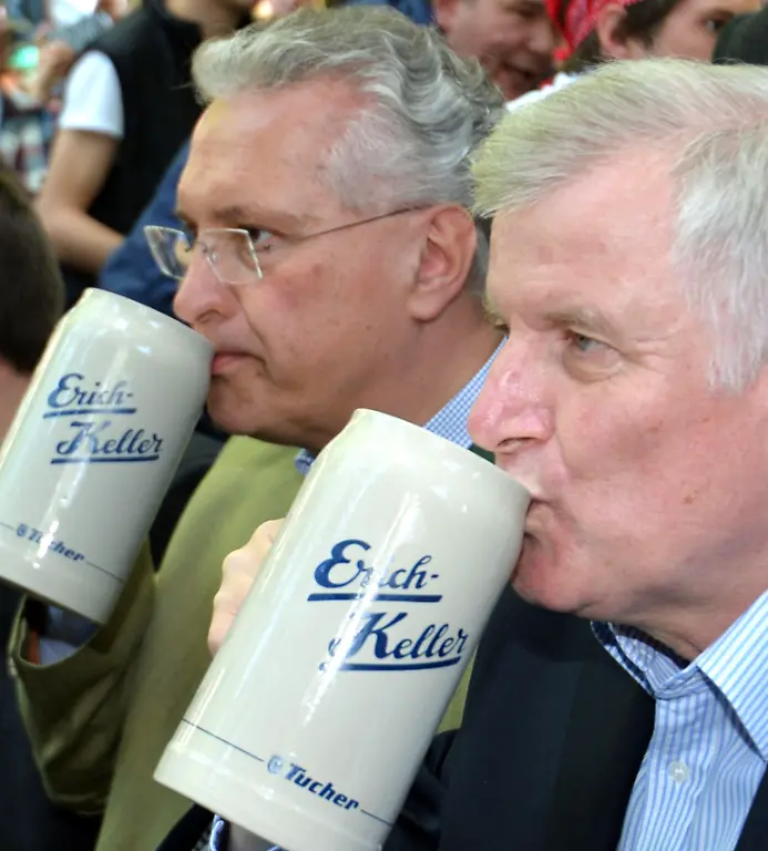 3bqi4436-jpg1703740555486205956