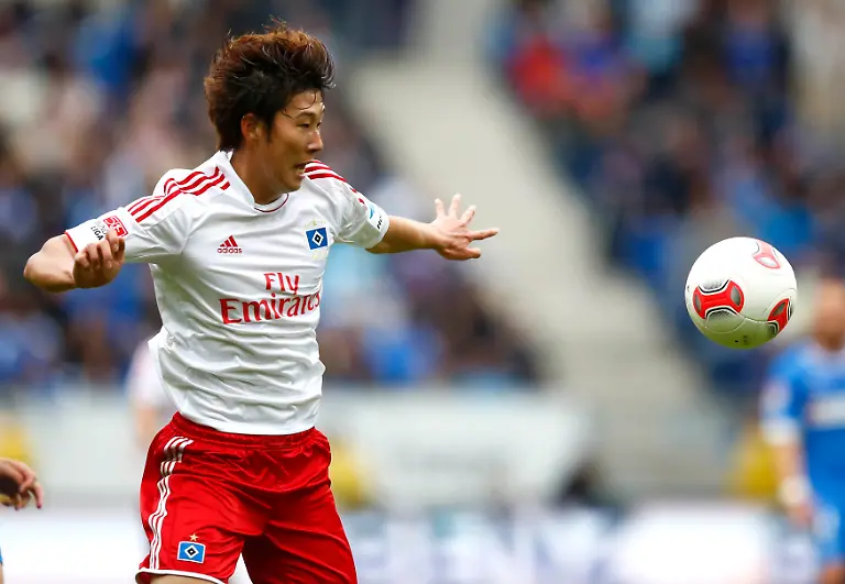 2013-05-11T144342Z-01-NIL33-RTRMDNP-3-SOCCER-GERMANY-JPG7262218208724940115