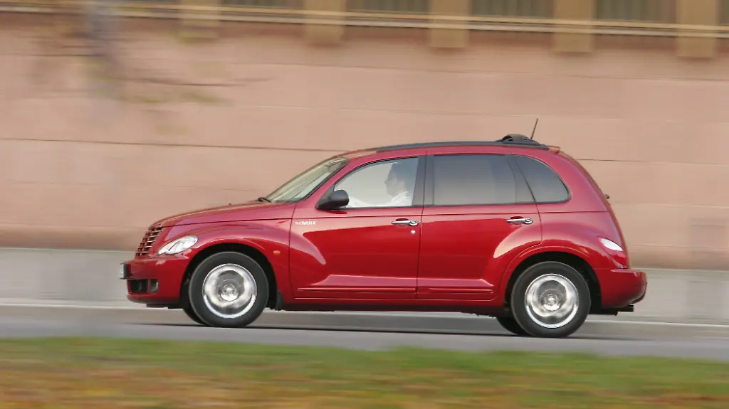 ChryslerPTCruiser10051302