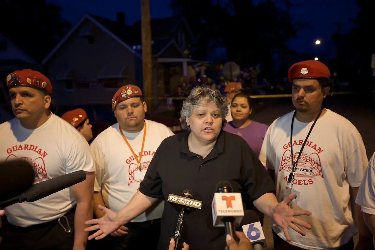 2013-05-08T014008Z-01-JRG124-RTRMDNP-3-USA-MISSING-OHIO-JPG8444122010236022137