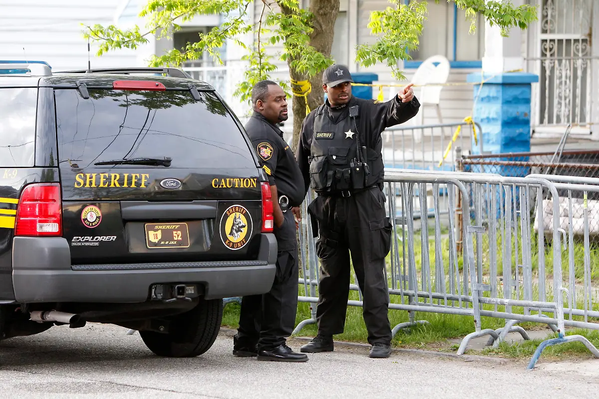 3bj40511-jpg4318144175389361897