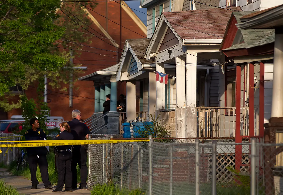 32854E0053CE5BF1-jpg1215472060102491910