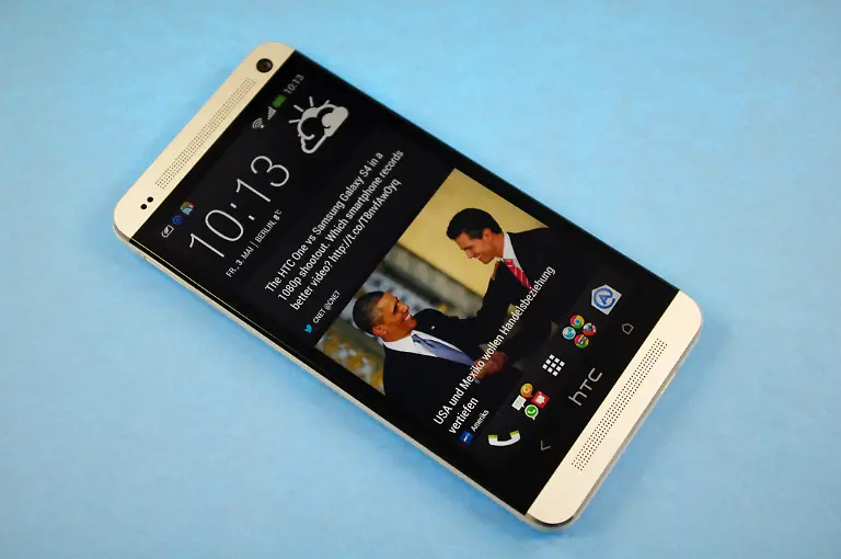 HTC-One-02