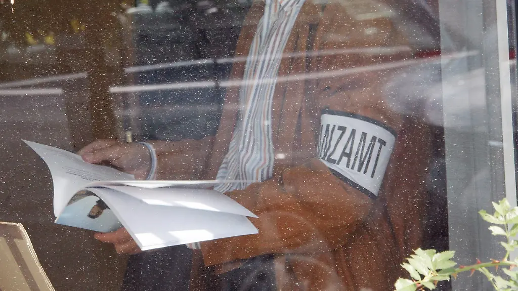 3bd12602-jpg2752291474760108194